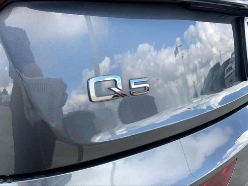 Used 2025 Audi Q5 2.0T Premium image 9
