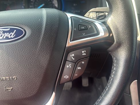 Certified 2024 Ford Edge SEL AWD/4WD image 26