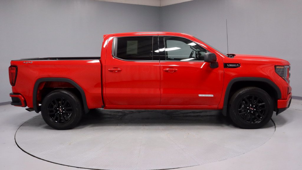 Used 2024 GMC Sierra 1500 Elevation AWD/4WD image 12