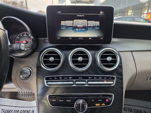 Used 2018 Mercedes-Benz C 300 Coupe image 32