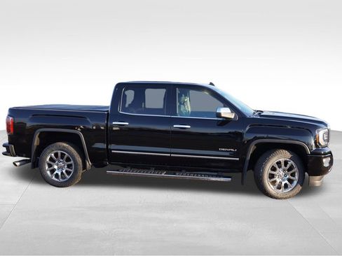 Used 2017 GMC Sierra 1500 Denali image 3