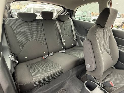 Used 2010 Hyundai Accent GS FWD image 21