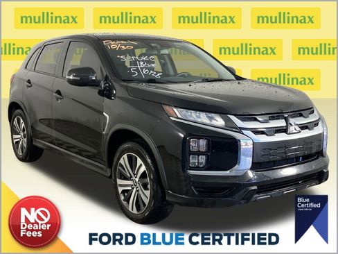 Used 2022 Mitsubishi Outlander Sport SE image 1
