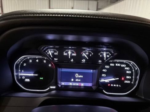 Used 2022 GMC Sierra 1500 AT4 AWD/4WD image 25