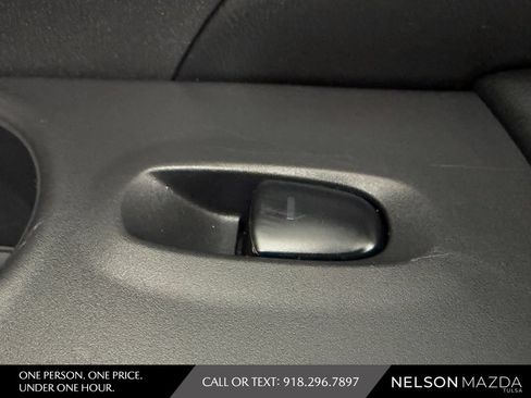Used 2018 Nissan Pathfinder S FWD image 41