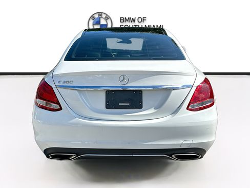Used 2018 Mercedes-Benz C 300 Sedan image 5