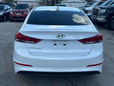 Used 2017 Hyundai Elantra SE FWD image 8
