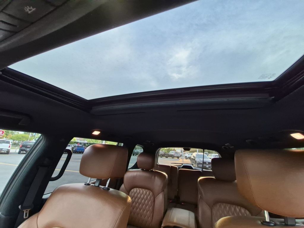 Used 2022 INFINITI QX80 Sensory w/ All-Season Package AWD/4WD image 12