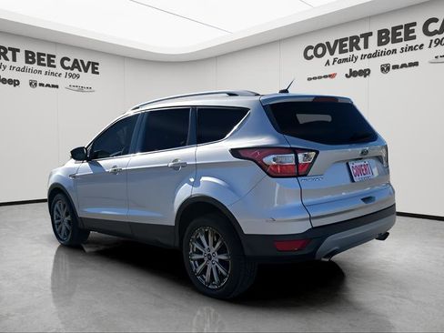 Used 2017 Ford Escape Titanium image 6