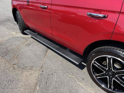 Used 2020 Ford Expedition Limited w/ Special Edition Package RWD image 9