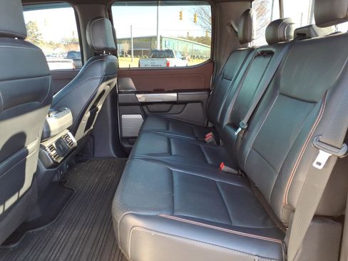 Used 2021 Ford F150 Lariat image 18