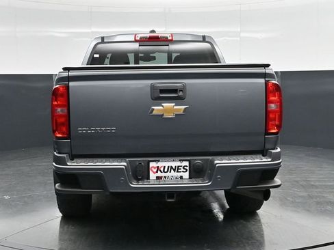 Used 2019 Chevrolet Colorado Z71 AWD/4WD image 11