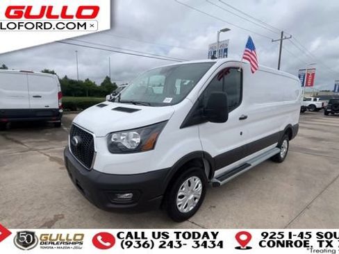 Used 2025 Ford Transit 250 Low Roof w/ Exterior Upgrade Package RWD image 4