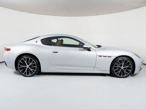 New 2026 Maserati GranTurismo Modena image 16