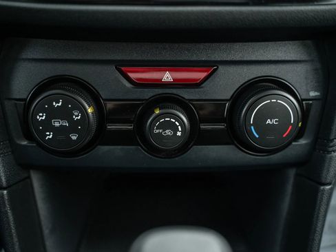 Used 2018 Subaru Impreza 2.0i Premium image 21