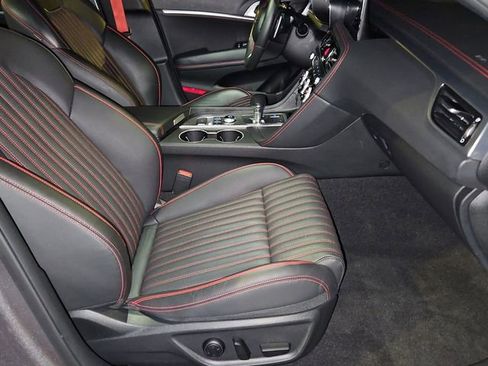 Used 2023 Genesis G70 2.0T w/ Sport Prestige Package image 19