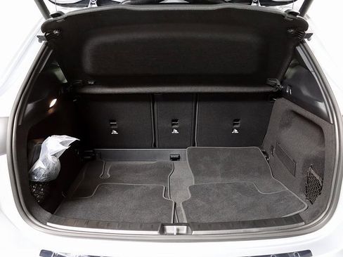 Certified 2025 Mercedes-Benz GLA 250 4MATIC image 31