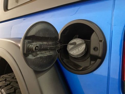 Used 2024 Jeep Wrangler Unlimited image 93