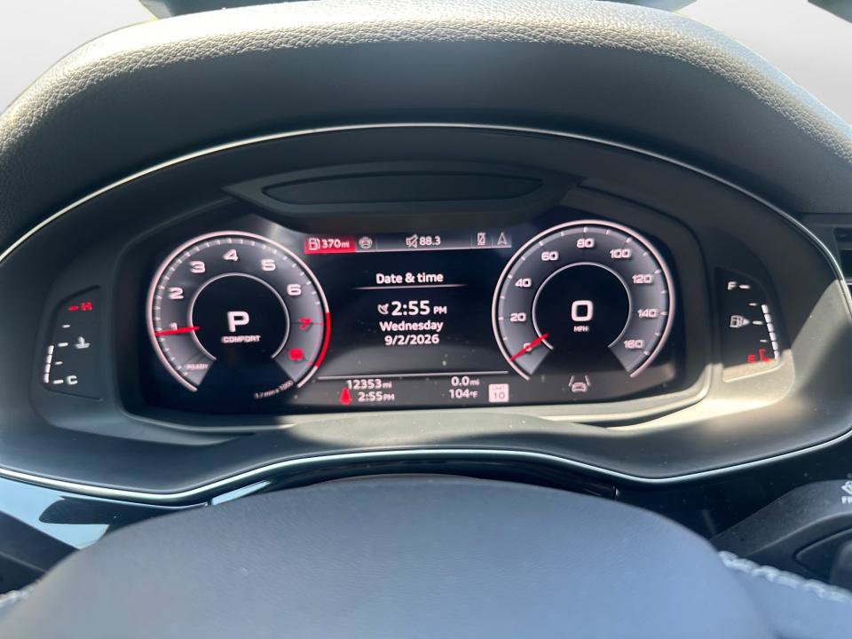 Certified 2025 Audi Q7 2.0T Premium Plus AWD/4WD image 11