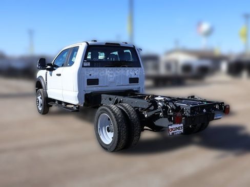New 2024 Ford F550 4x4 SuperCab Super Duty image 6