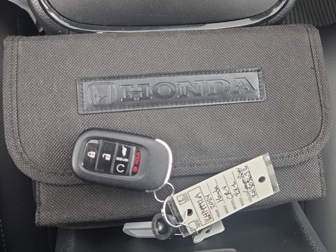 Certified 2024 Honda CR-V EX-L image 33