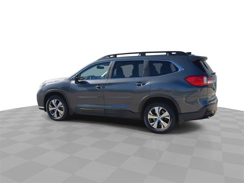 Used 2019 Subaru Ascent Premium w/ Popular Package #4 image 6