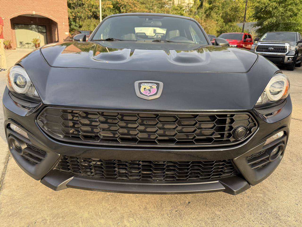 Used 2017 FIAT 124 Spider Abarth RWD image 6
