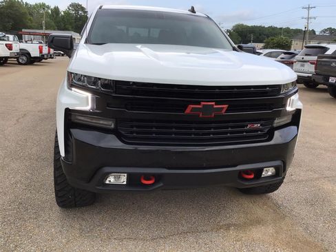 Used 2021 Chevrolet Silverado 1500 LT Trail Boss w/ Convenience Package II AWD/4WD image 7