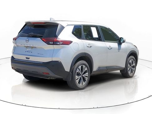 Used 2023 Nissan Rogue SV AWD/4WD image 4