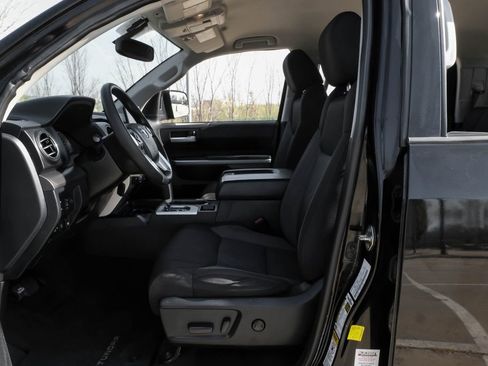 Used 2016 Toyota Tundra SR5 image 4