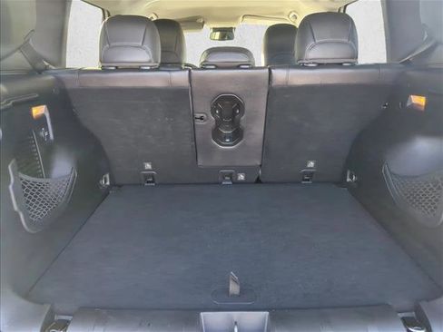 Used 2016 Jeep Renegade Limited image 5