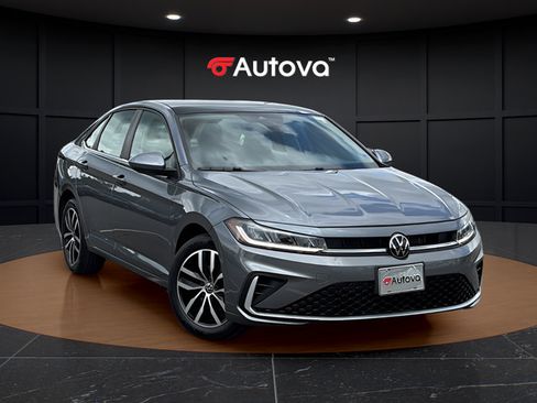 Used 2025 Volkswagen Jetta SE FWD image 7