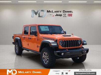 New 2025 Jeep Gladiator Mojave w/ Steel Bumper Group