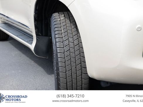 Used 2010 Lexus GX 460 w/ Comfort Plus Pkg AWD/4WD image 14