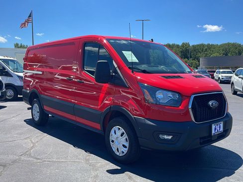 Used 2024 Ford Transit 250 Low Roof w/ Exterior Upgrade Package RWD image 9