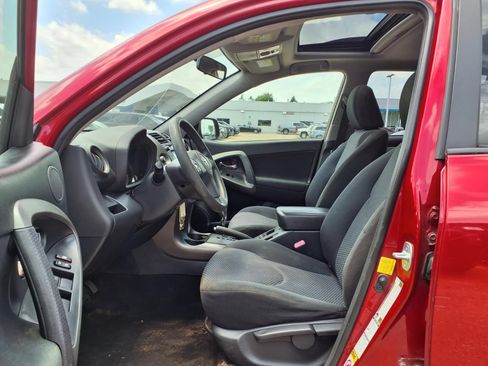 Used 2011 Toyota RAV4 Sport w/ Sport Appearance Pkg AWD/4WD image 17