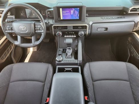 Used 2025 Toyota Tacoma SR image 19
