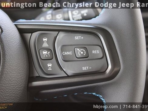 Used 2025 Jeep Wrangler Unlimited Rubicon 4xe w/ Safety Group image 18