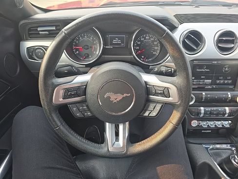 Used 2015 Ford Mustang Premium RWD image 15