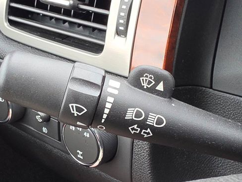 Used 2008 Chevrolet Silverado 3500 LTZ AWD/4WD image 42