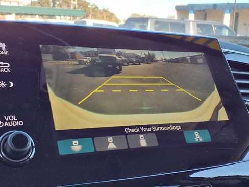 Used 2019 Honda Pilot Elite image 11