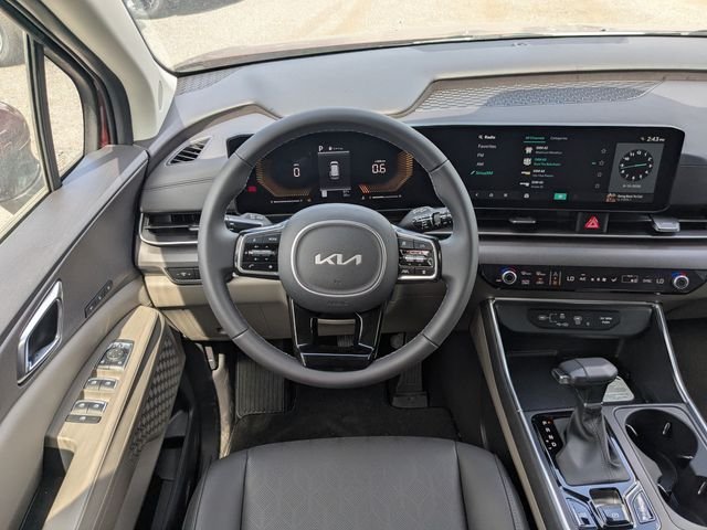 New 2026 Kia Carnival EX FWD image 19
