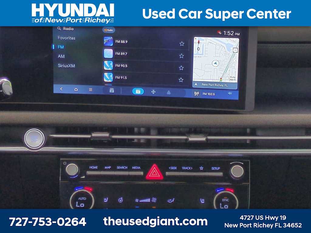 Certified 2025 Hyundai Santa Cruz Limited AWD/4WD image 19