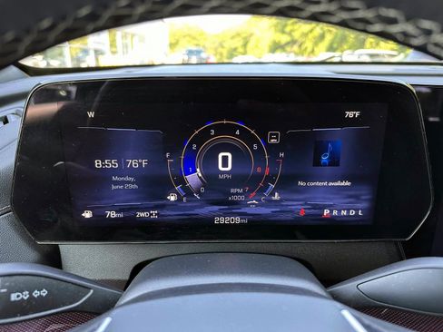 Used 2024 Chevrolet Traverse Z71 AWD/4WD image 20
