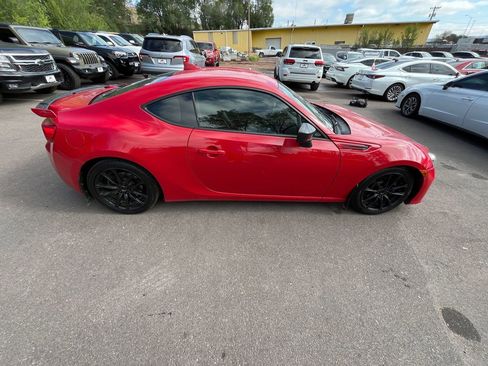 Used 2017 Subaru BRZ Limited RWD image 8