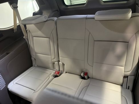 New 2026 GMC Yukon XL Denali w/ Denali Reserve Package AWD/4WD image 14