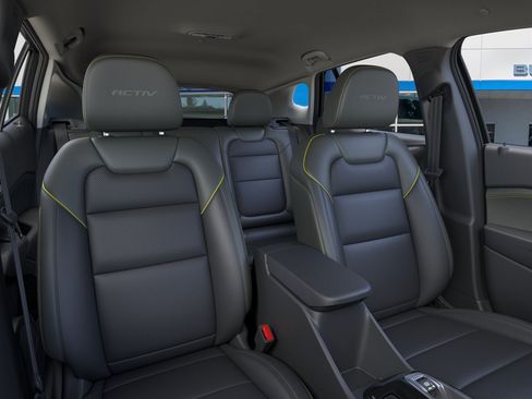 New 2026 Chevrolet Trax ACTIV FWD image 16