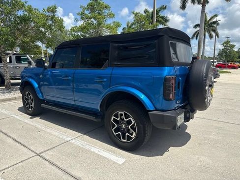 Used 2024 Ford Bronco Outer Banks AWD/4WD image 3