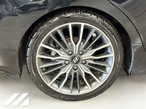Used 2018 Hyundai Elantra Sport FWD image 31