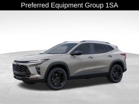 New 2026 Chevrolet Trax ACTIV w/ Driver Confidence Package FWD image 2
